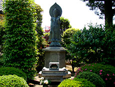 聖観世音菩薩青銅像