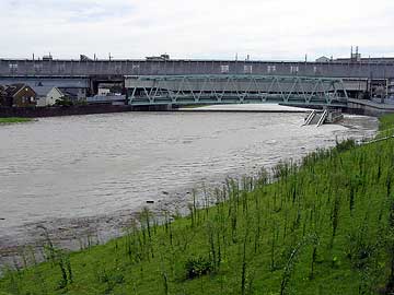 新河岸川増水